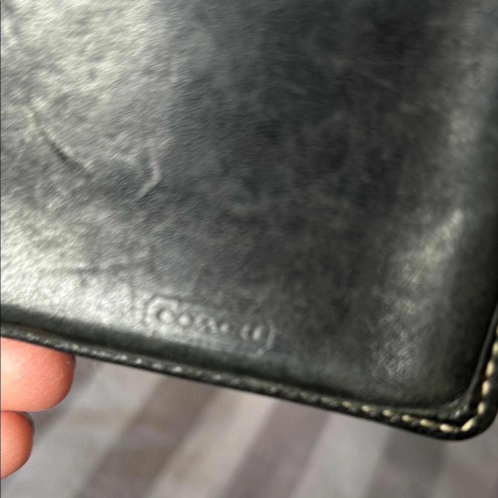 Coach Black and Beige Men's card holder Wallet - Picture 5 of 6